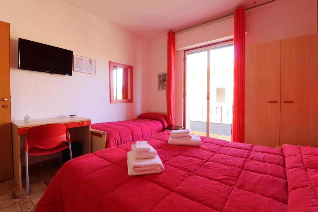 B&B Spiaggia Di Ponente Scicli Exterior foto